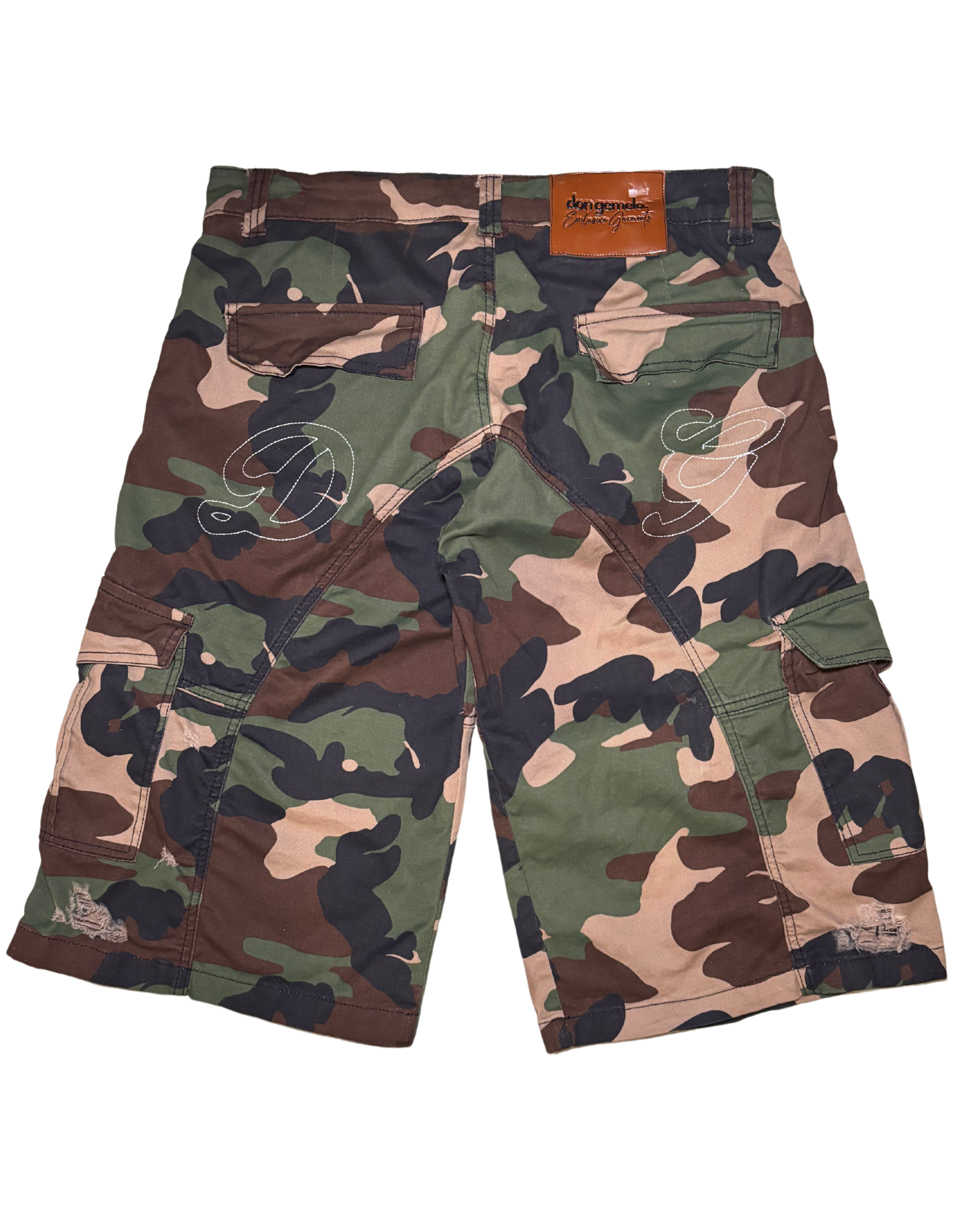 CAMO CARGO SHORTS